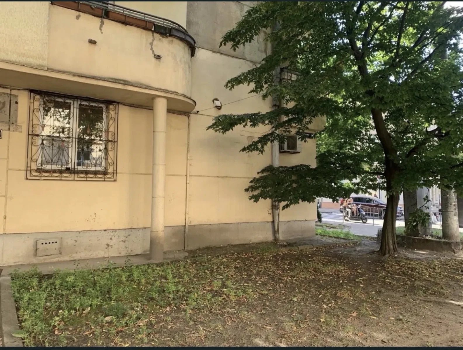 Помещение, Франковский: угловое на переходе, место для летней площадки, фото 3