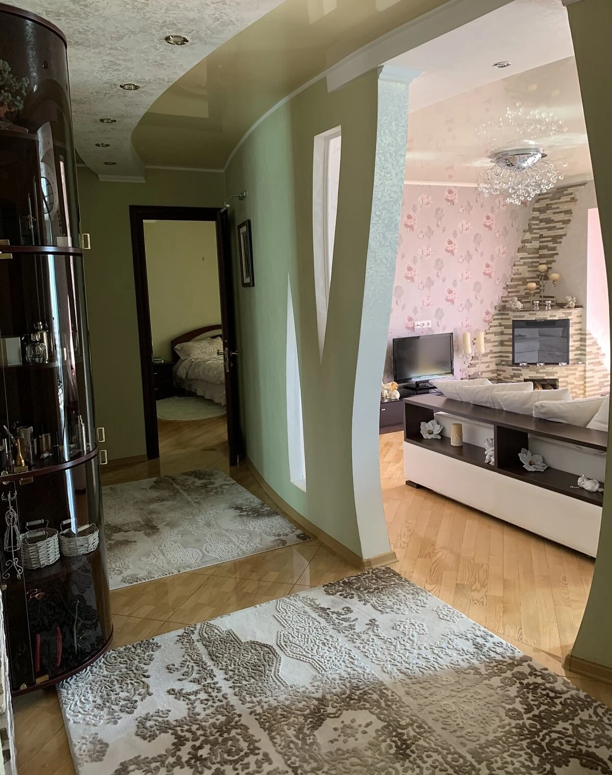 2-кімнатна квартира, Південно-Західний: кухня-студія, дизайнерський ремонт - фото 3