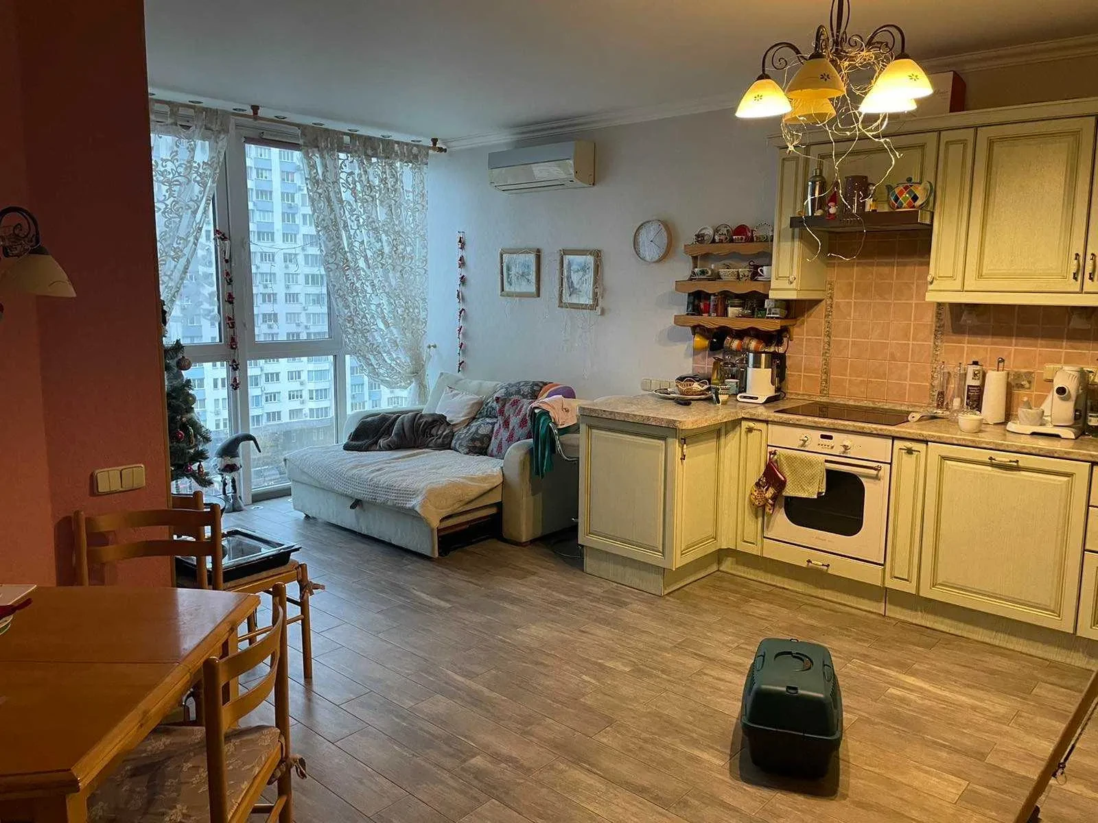 1-кімнатна квартира, Дарницький: ліфти на генераторах, авторський ремонт - фото 2