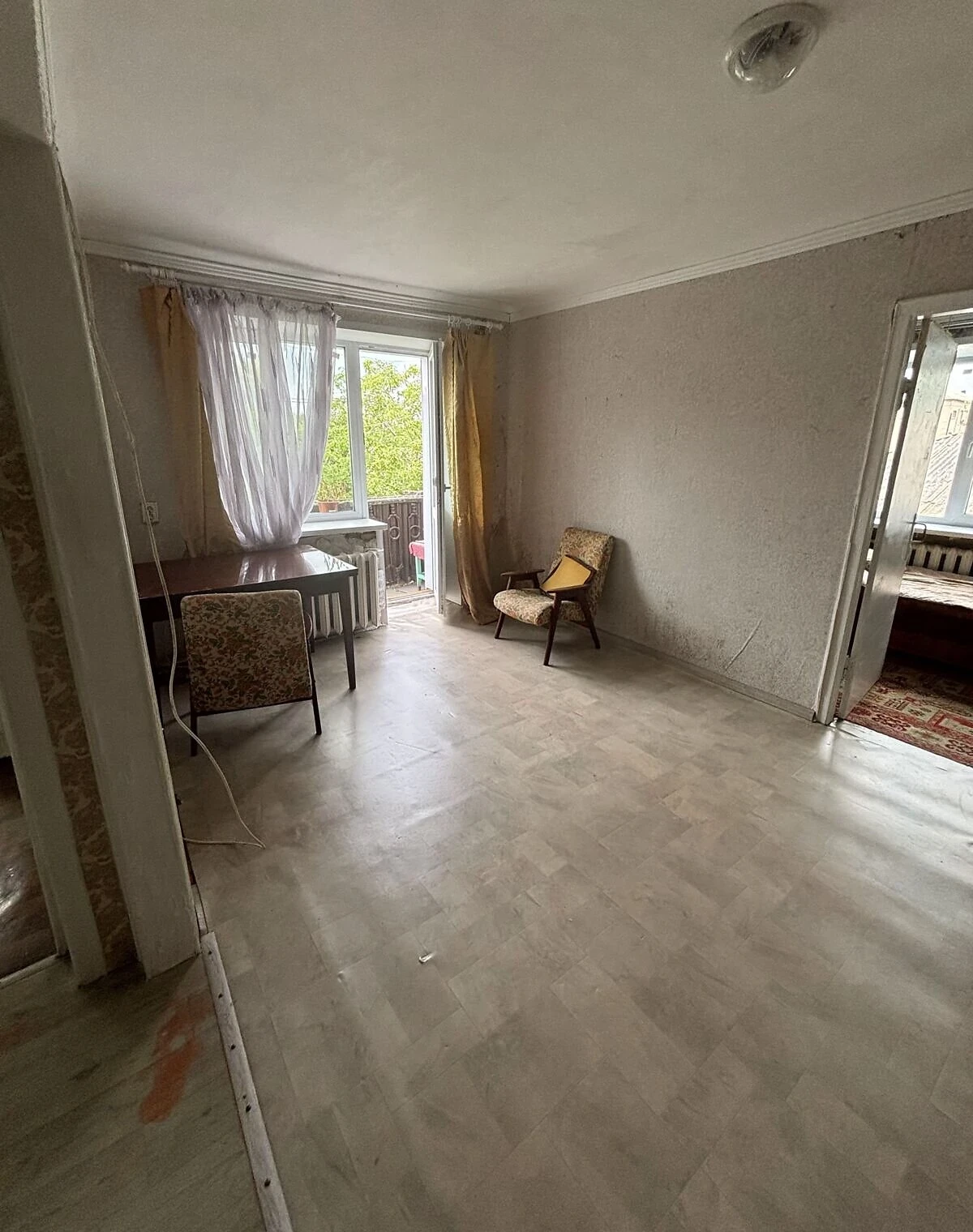 2-кімнатна квартира, Прилуки: торг, інтернет і опалення без світла - фото 1