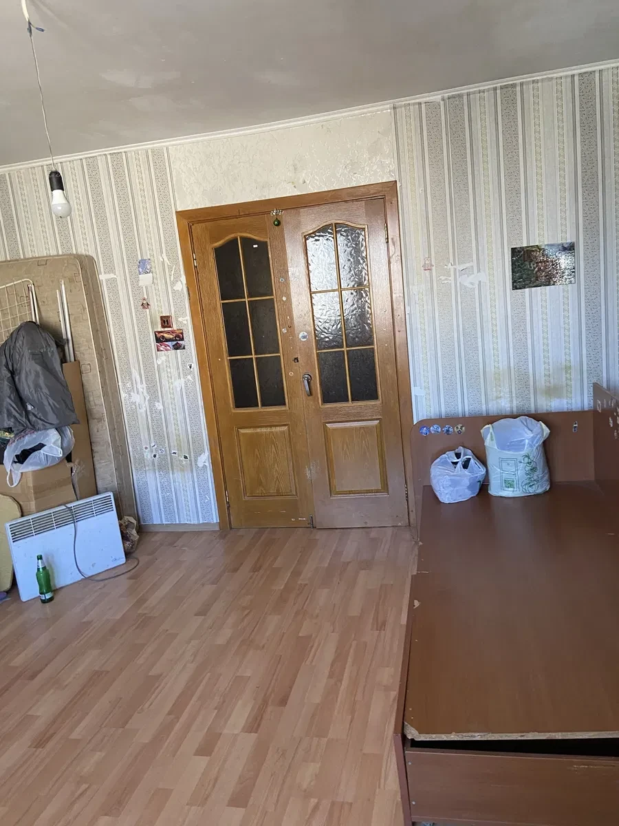 4-кімнатна квартира, Київський: море пішки, кухня-вітальня 45 м²