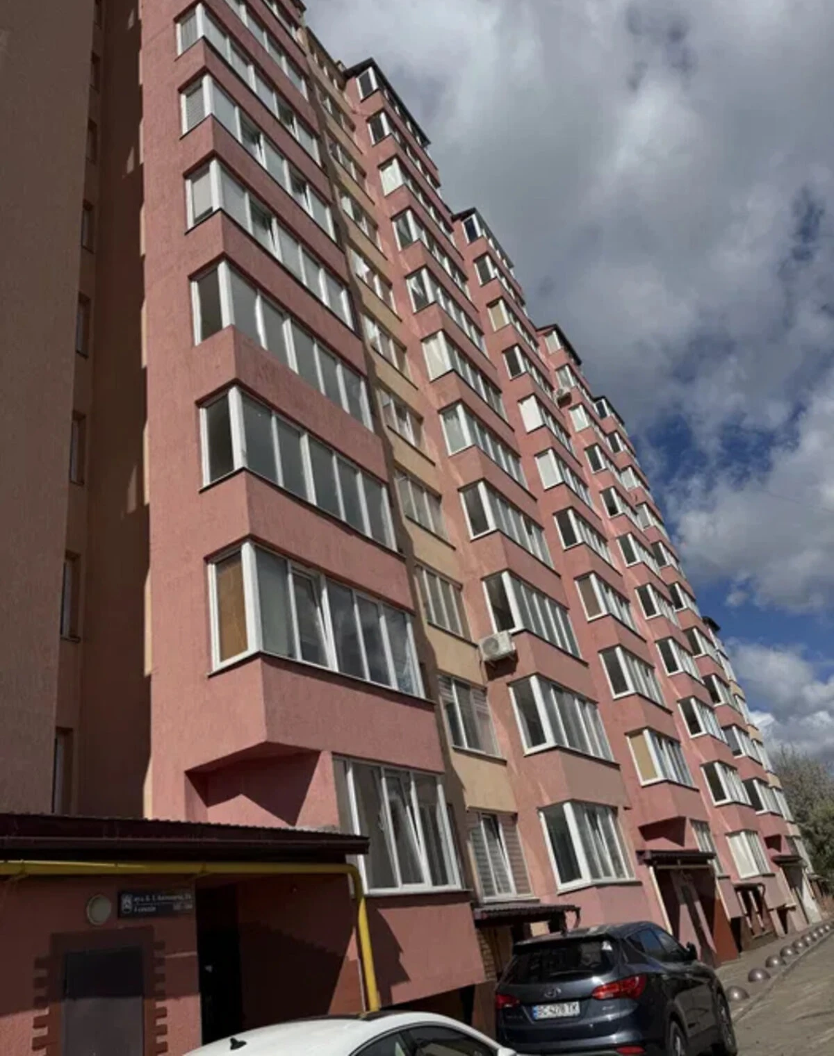 2-кімнатна квартира, Львів: новобудова, два санвузли - фото 1