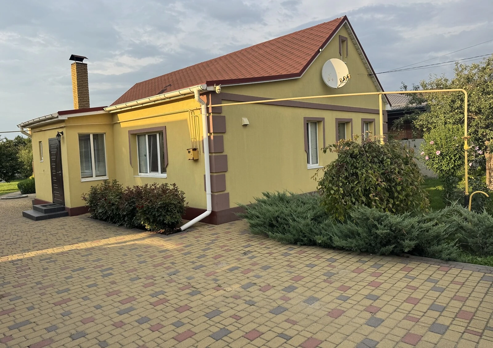 Будинок, Новоолександрівка: бесідка, 15 соток, 3 спальні - фото 1
