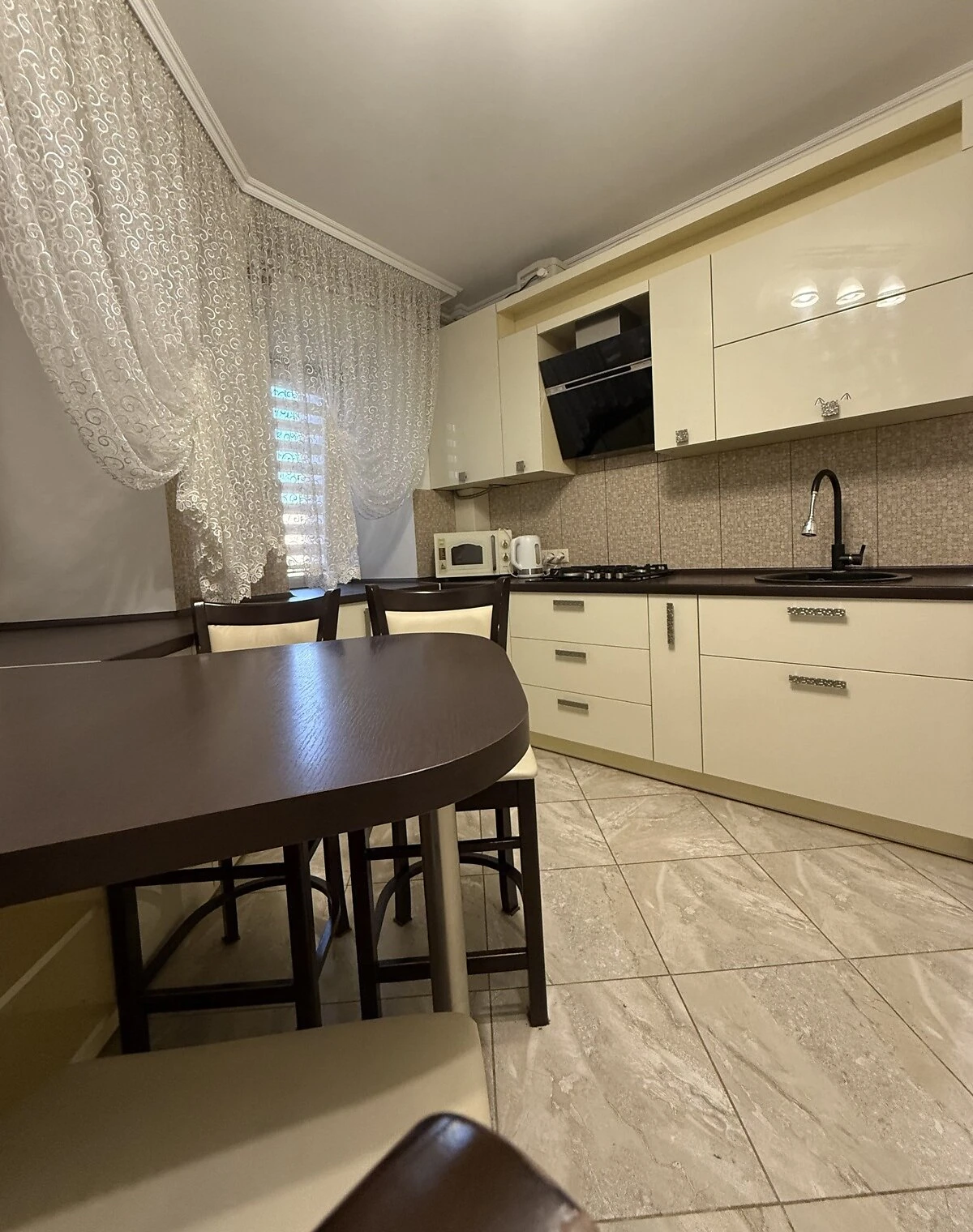 2-кімнатна квартира, Військове містечко: дизайнерський ремонт - фото 3