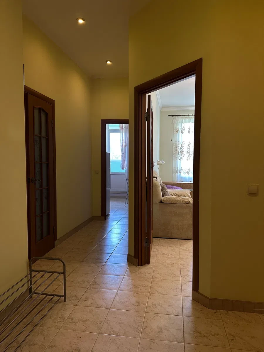 1-кімнатна квартира у ЖК Испанский: окрема спальня, кухня 20 м² - фото 4