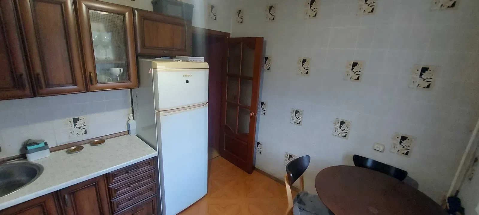 2-кімнатна квартира, Вишневе: усі меблі й техніка, поруч озеро - фото 3