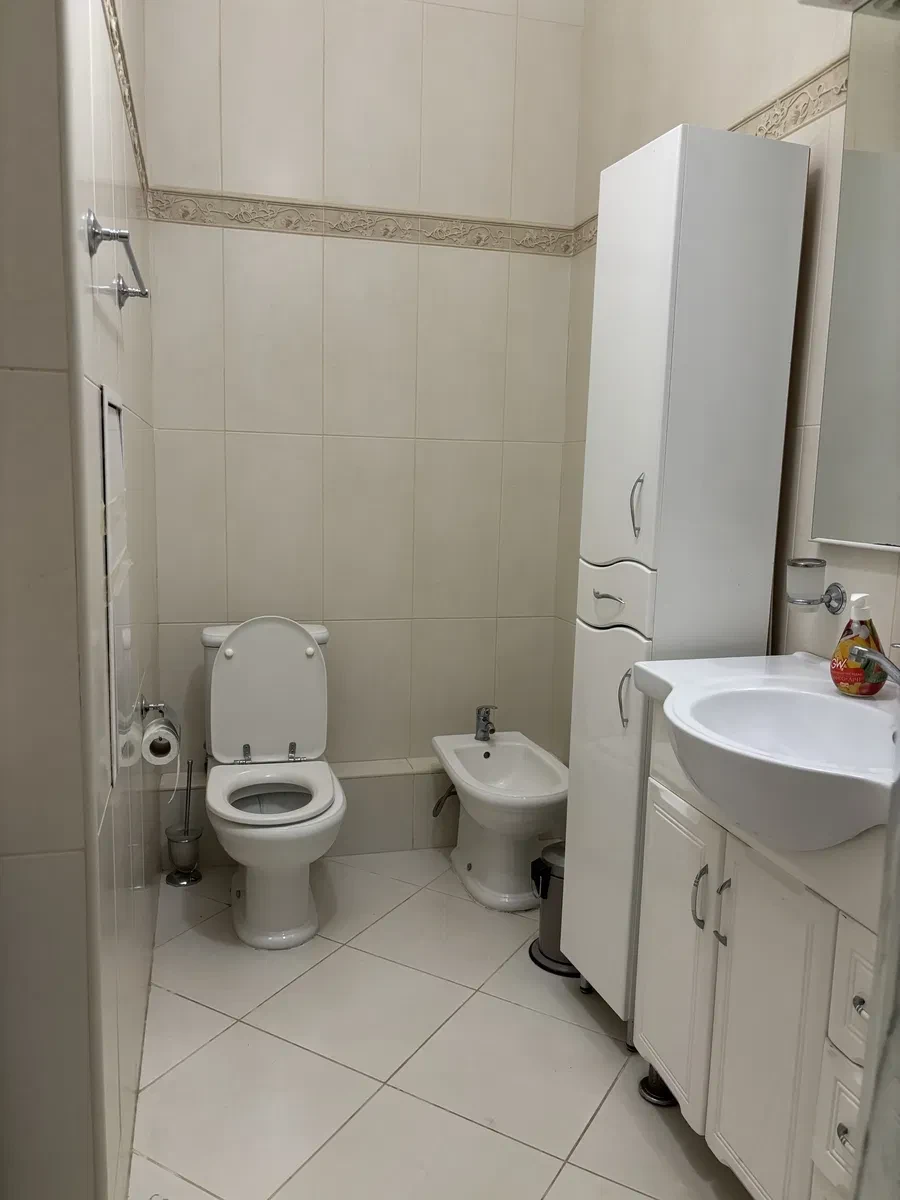 2-кімнатна квартира у ЖК Нова Корона Аркадіі: потребує ремонту, паркінг, фото 5