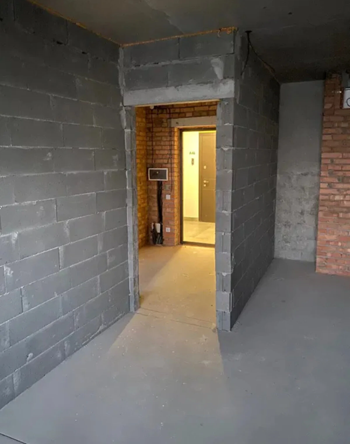 1-кімнатна квартира, Київ: кухня 18 м², потребує ремонту - фото 2