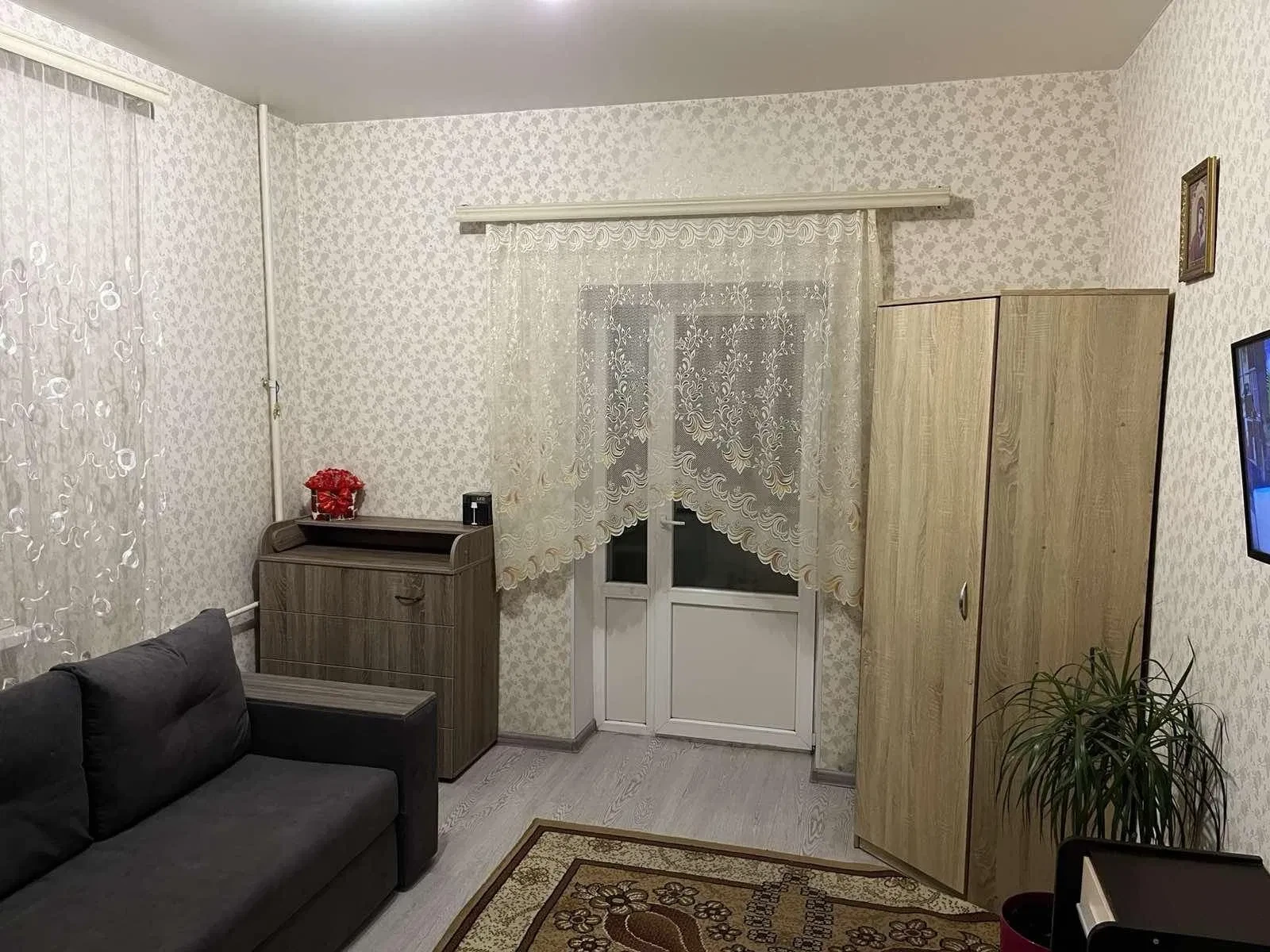 2-кімнатна квартира, Заводський: утеплений балкон, можна заїжджати - фото 1