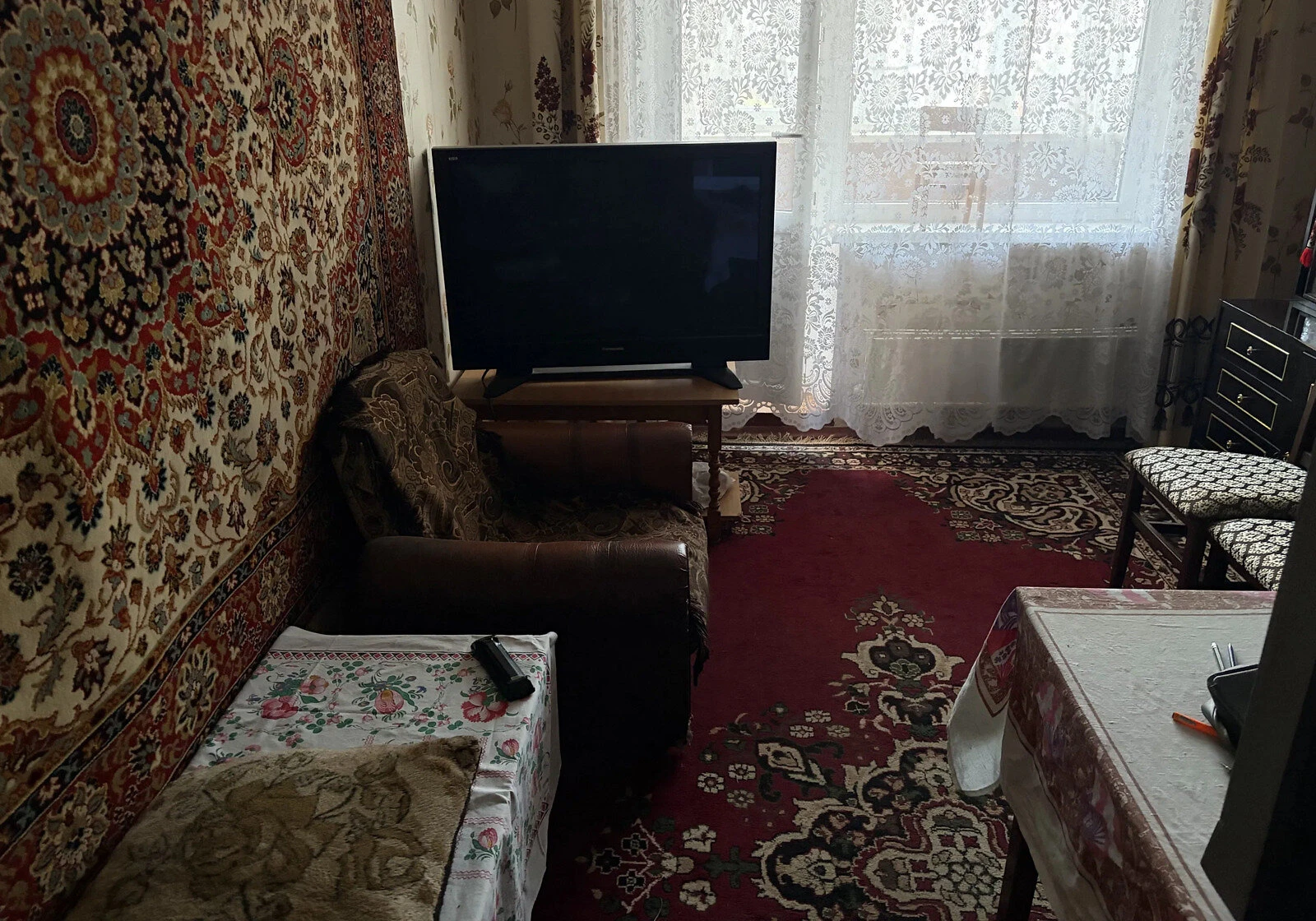 3-комнатная квартира, Киевская: новостройка, панельные стены, фото 3