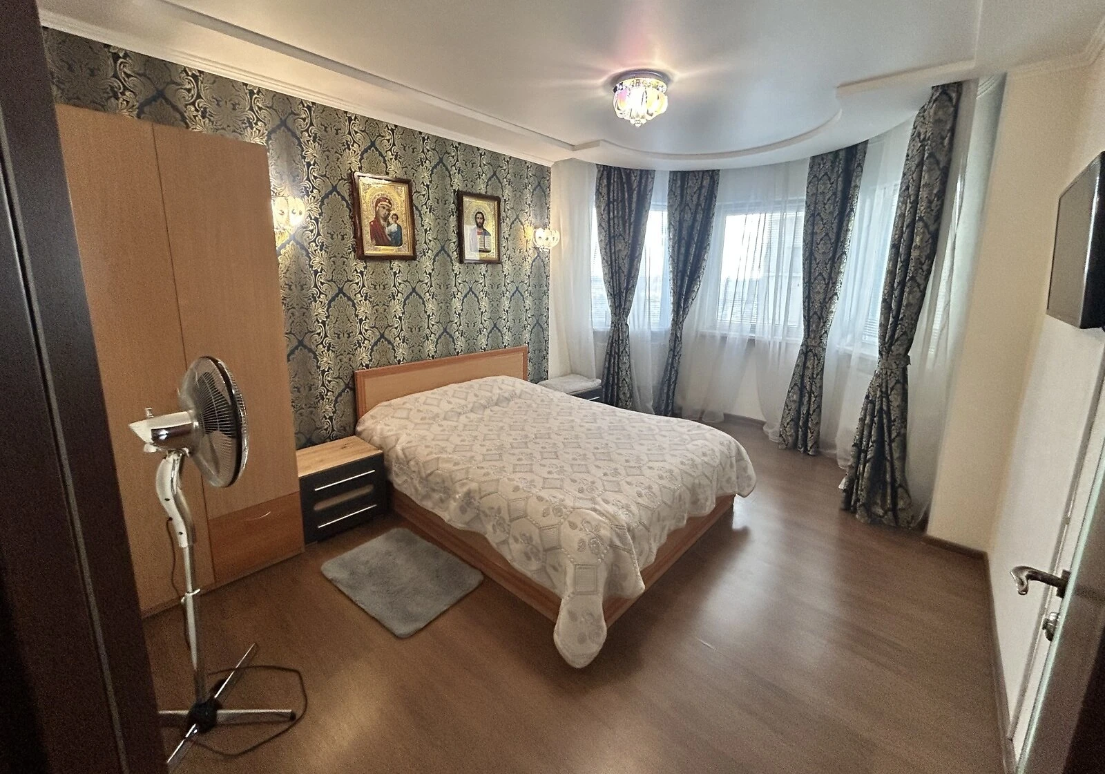 2-кімнатна квартира, Стара Дарниця: євроремонт, душ без сходинок - фото 1