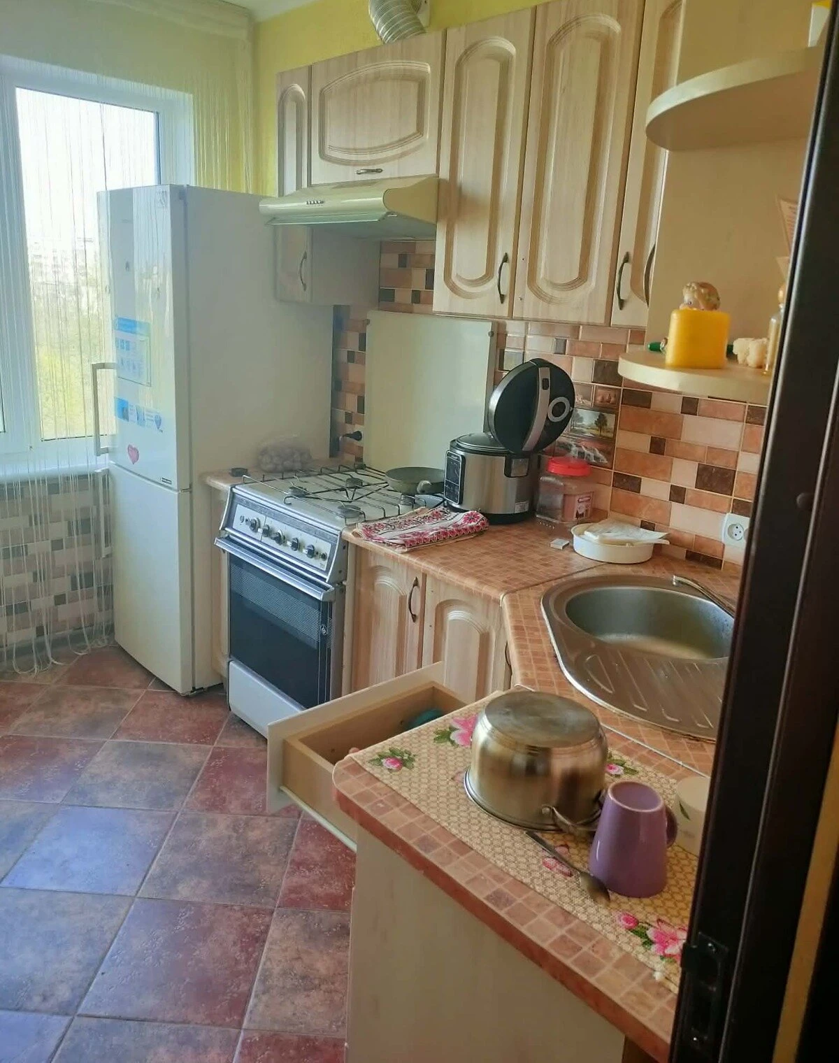 3-кімнатна квартира, Франківський: панельний будинок, внутрішній двір - фото 2