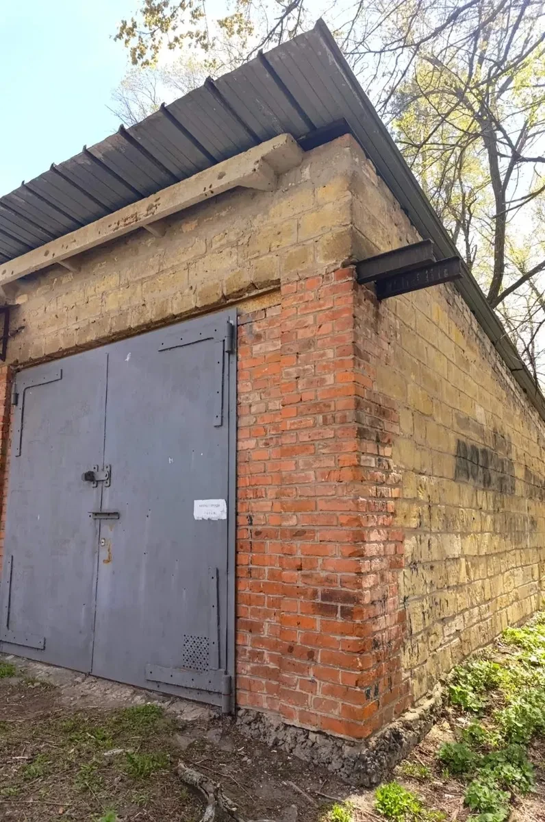 Гараж, Світловодськ: цегляний, яма, біля технікуму