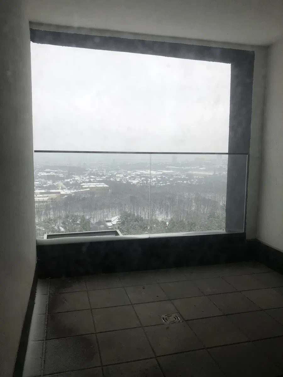 4-комнатная квартира в ЖК Диброва парк: вид на парк, 2 уровня