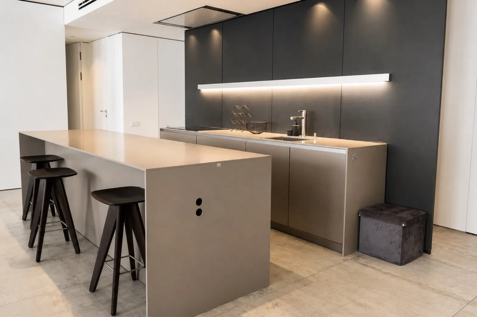 2-комнатная квартира в ЖК Park Avenue Vip: лифт во время отключений, фото 3