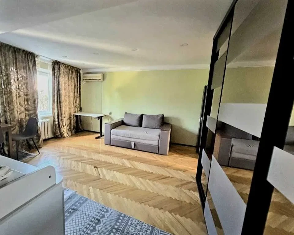 2-кімнатна квартира, Подільський: кухня-студіо, сучасний ремонт, фото 4