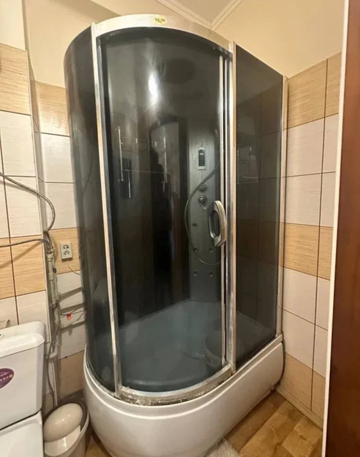 1-комнатная квартира, Стрый: кухня 13 м², кирпичные стены - фото 2