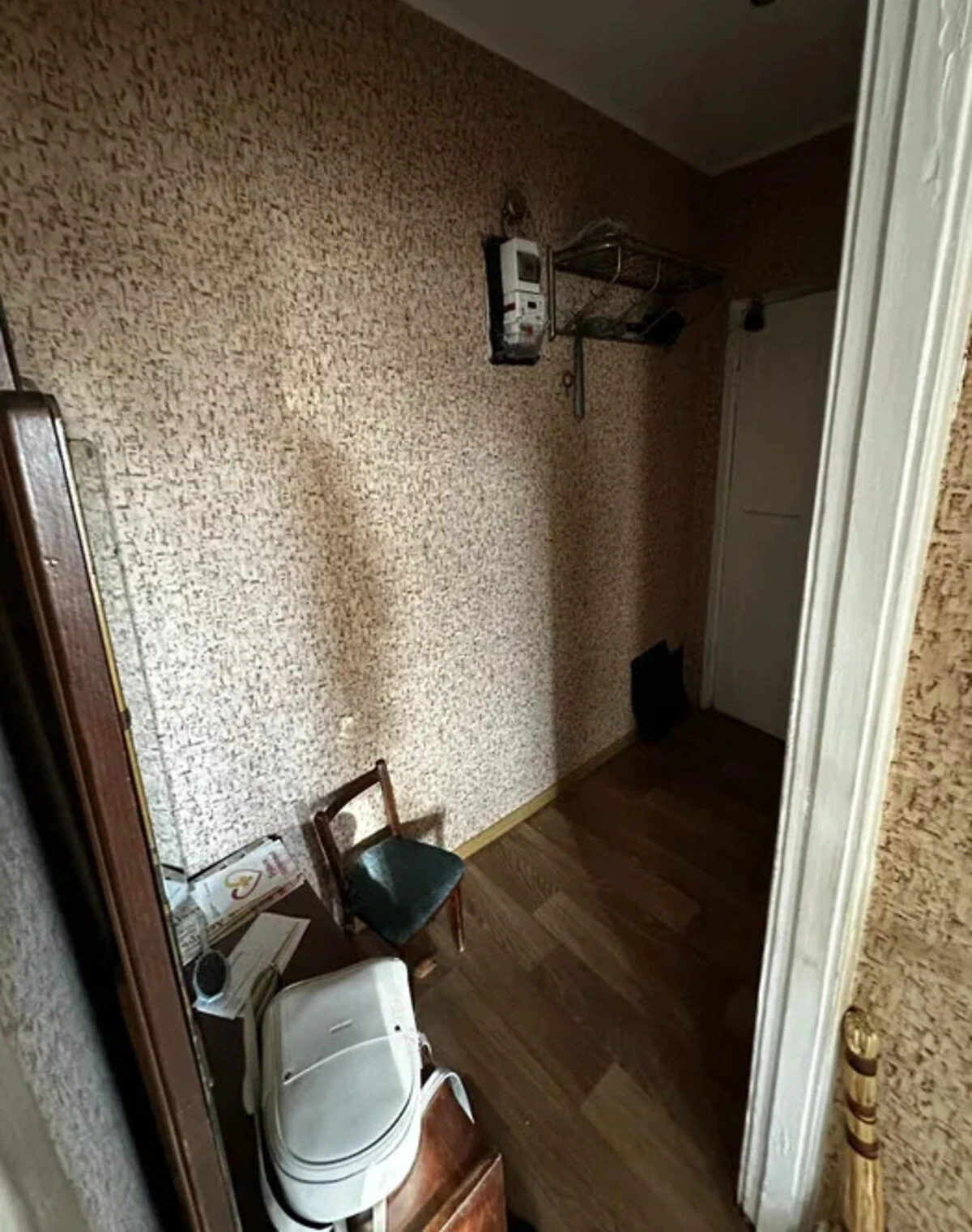 3-комнатная квартира, Косіора: кирпичные стены, требует ремонта - фото 2
