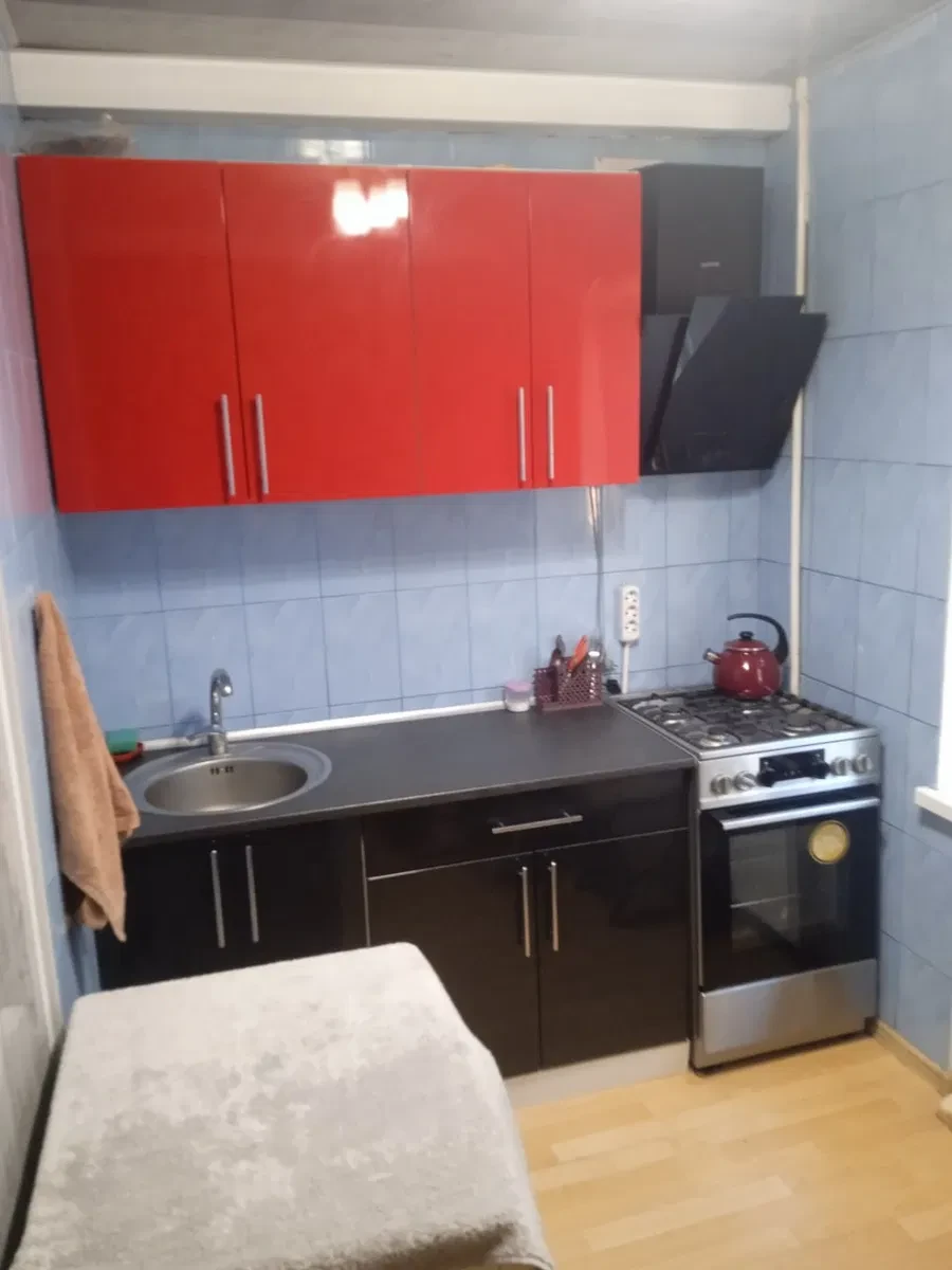 2-кімнатна квартира, Комунарський: меблі, гарний стан, фото 5