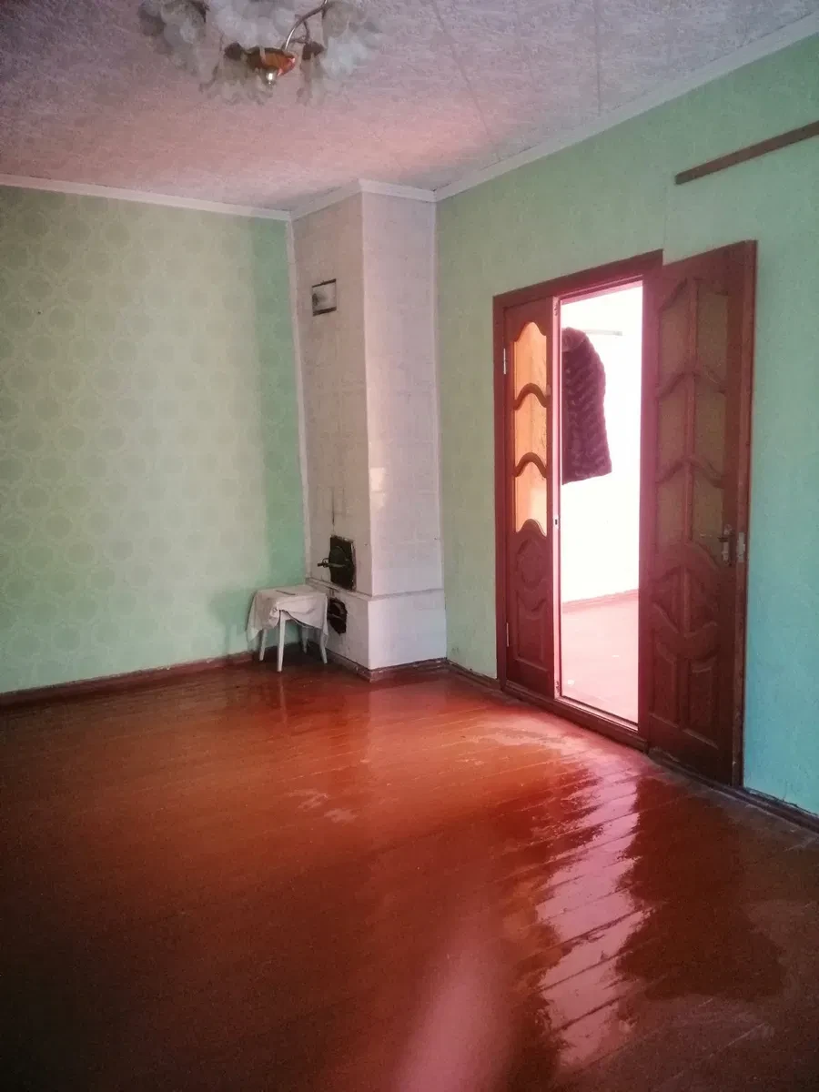 2-кімнатна квартира, Овруч: газове опалення, гараж і сарай у дворі, фото 5