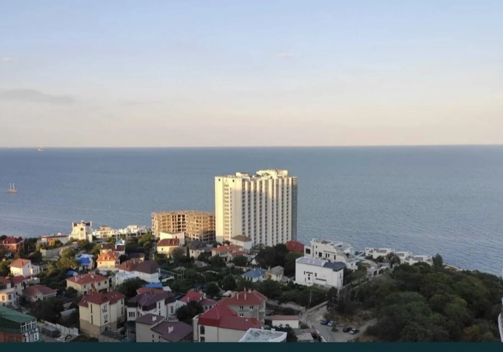 2-кімнатна квартира, Приморський: дизайнерський ремонт, укриття в будинку - фото 1