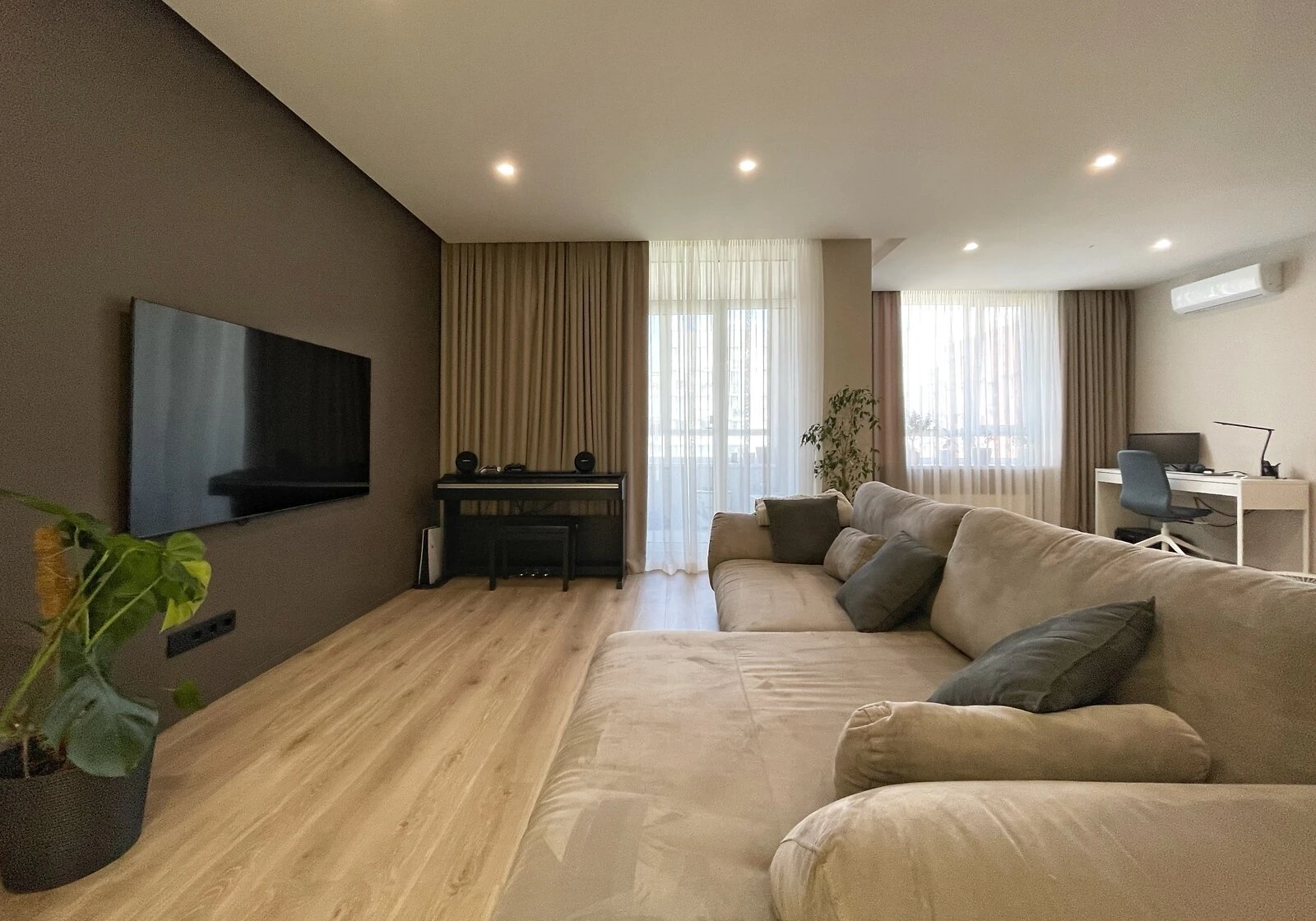 3-кімнатна квартира, Теремки-1: кухня-студія, дизайнерський ремонт, фото 3