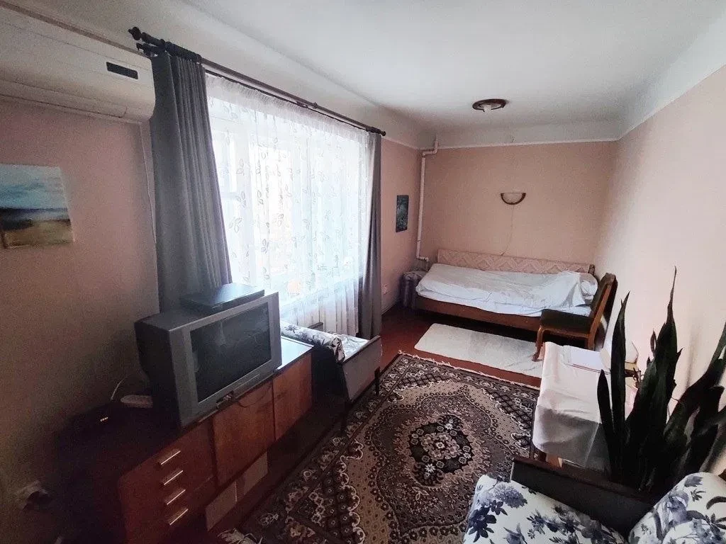2-кімнатна квартира, Поділ: індивідуальне опалення, без тварин, фото 5
