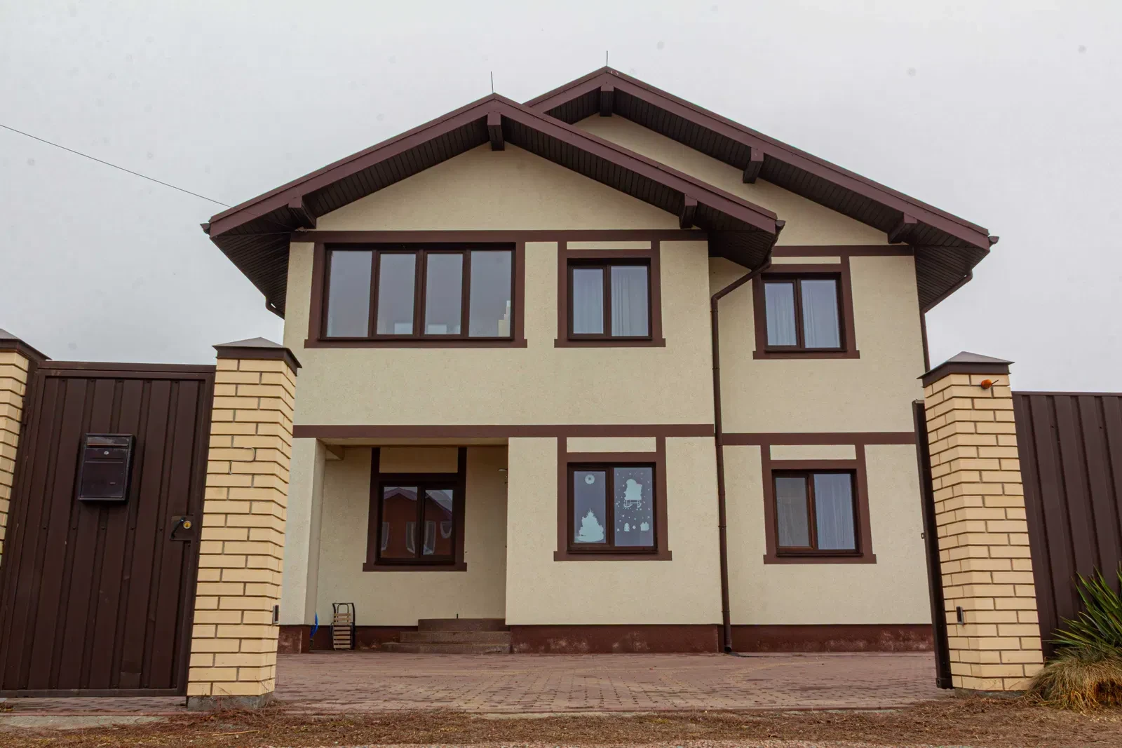 Будинок, Глібівка: генератор, інтернет без світла, тераса