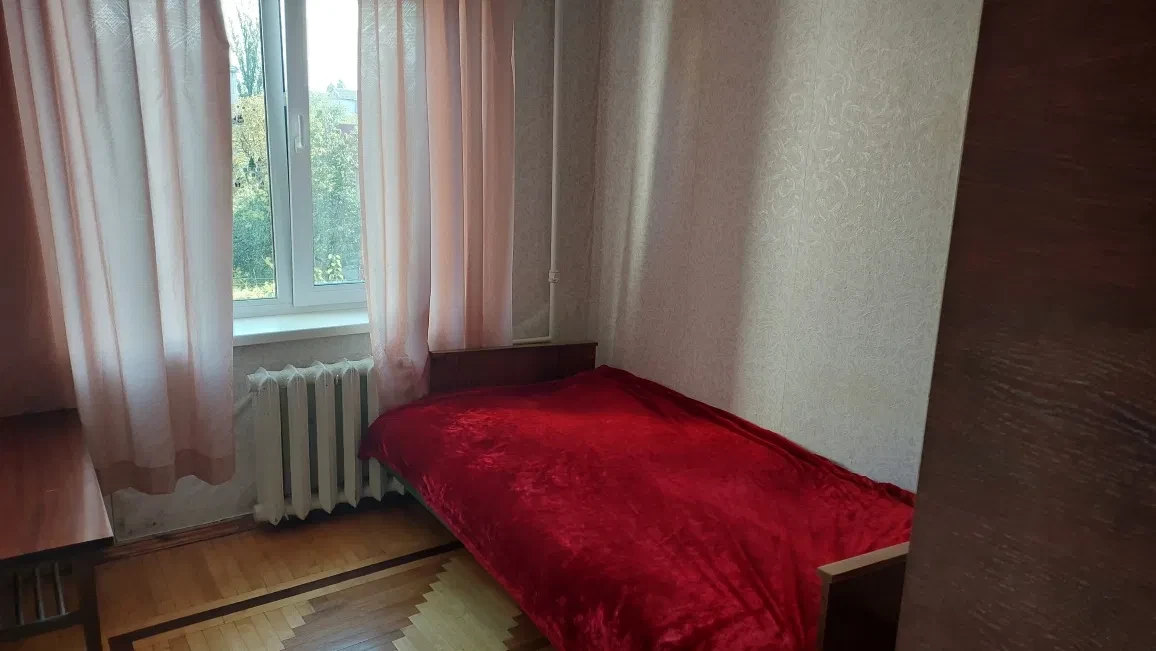 2-комнатная квартира, Днепровский: метро Дарница, фото 4
