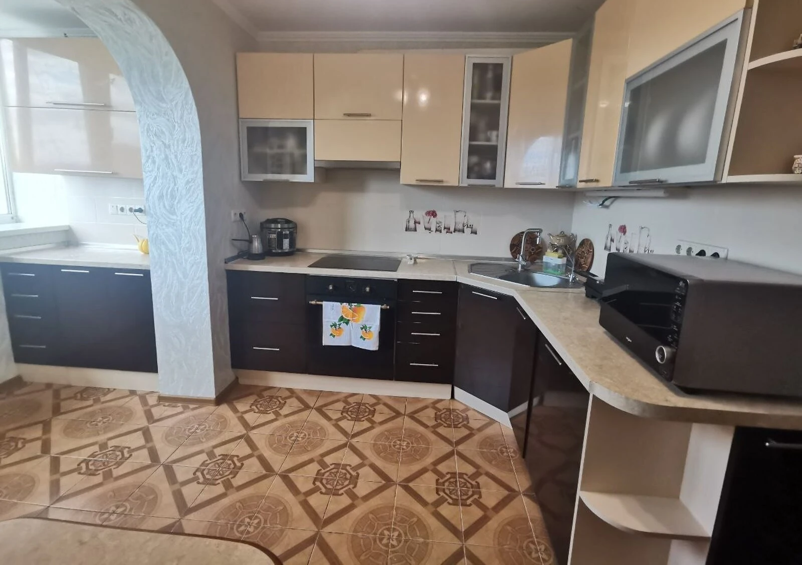 2-комнатная квартира, Троещина: грузовой лифт, вода без света - фото 1