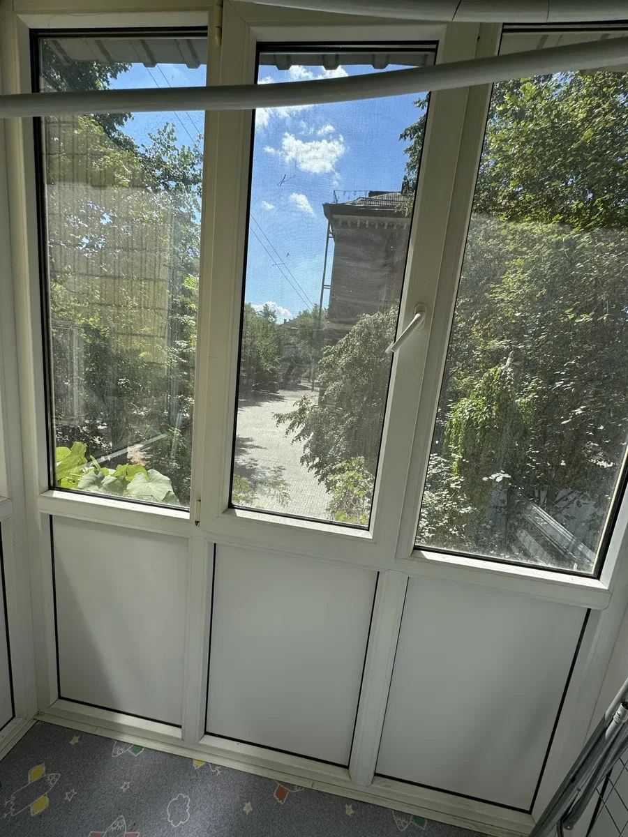 2-кімнатна квартира, Покровський: сталінка, євроремонт, техніка - фото 3