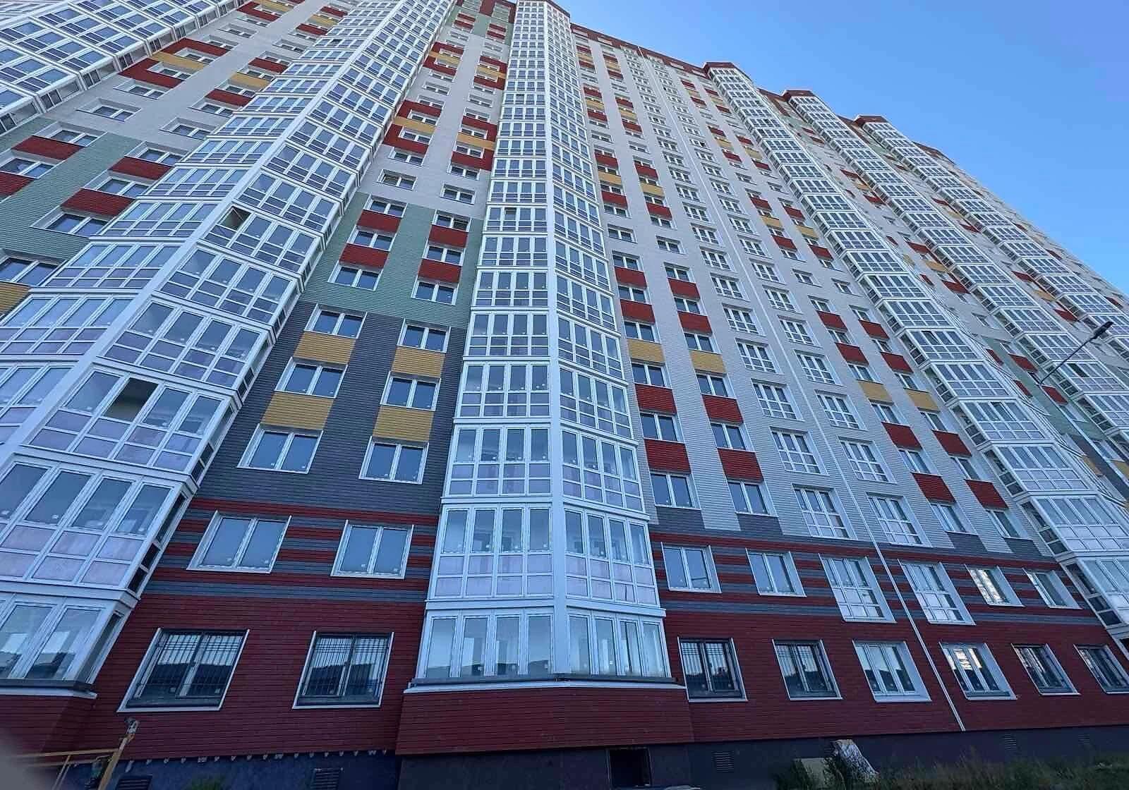 1-комнатная квартира, Осокорки: лифт и отопление без света, переуступка - фото 2