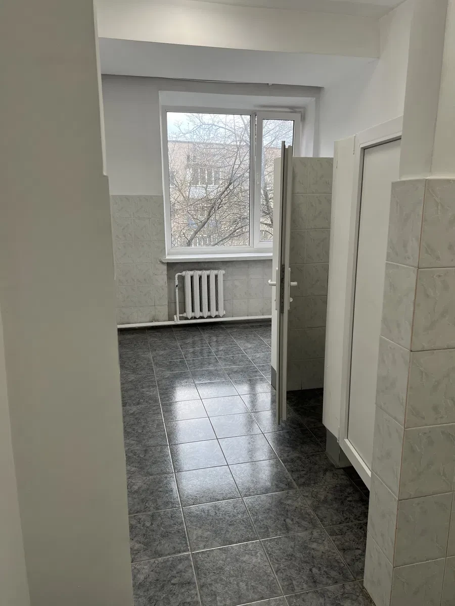 Місце в кабінеті, Хмельницьке шосе: кушетка, світло не вимикають, фото 4