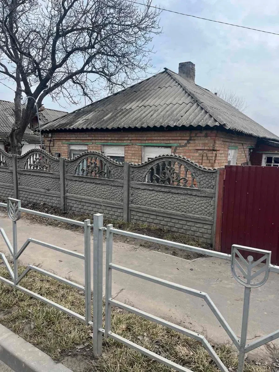 Будинок, 14 район: город 10 соток, місце для великого гаража