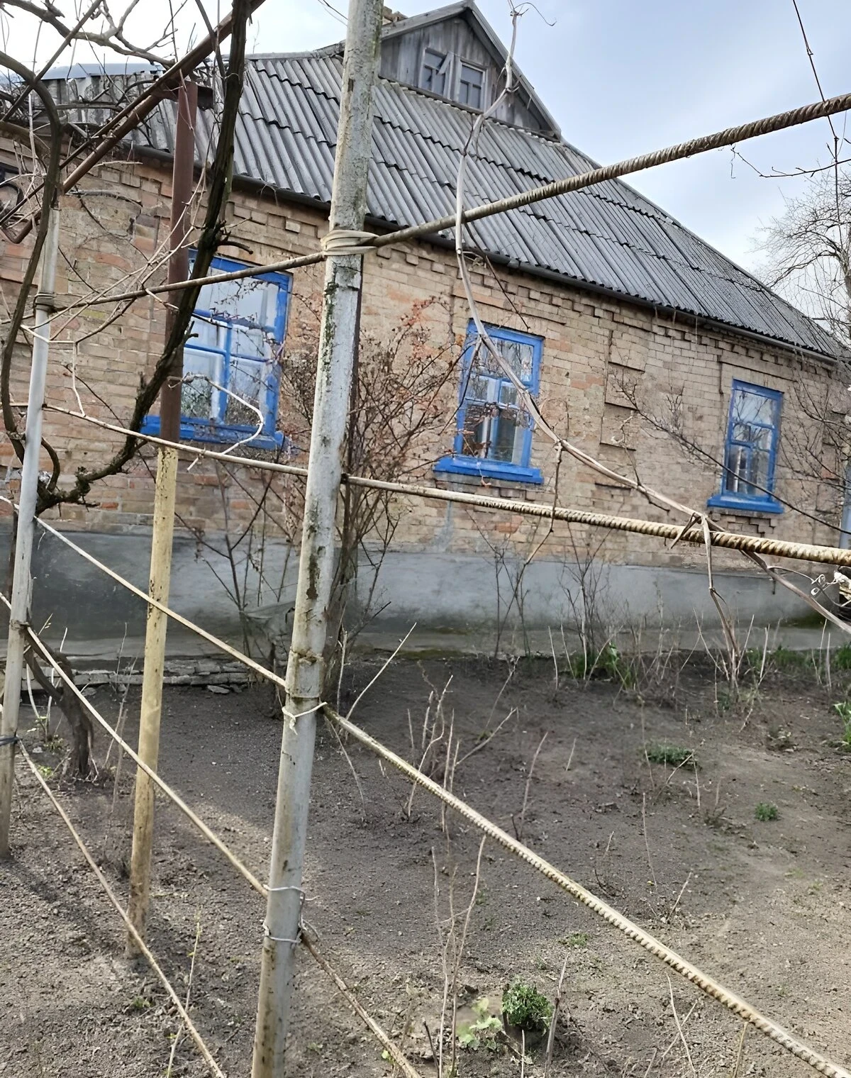 Будинок, Верхня Хортиця: 6 соток, літня кухня, погріб - фото 1