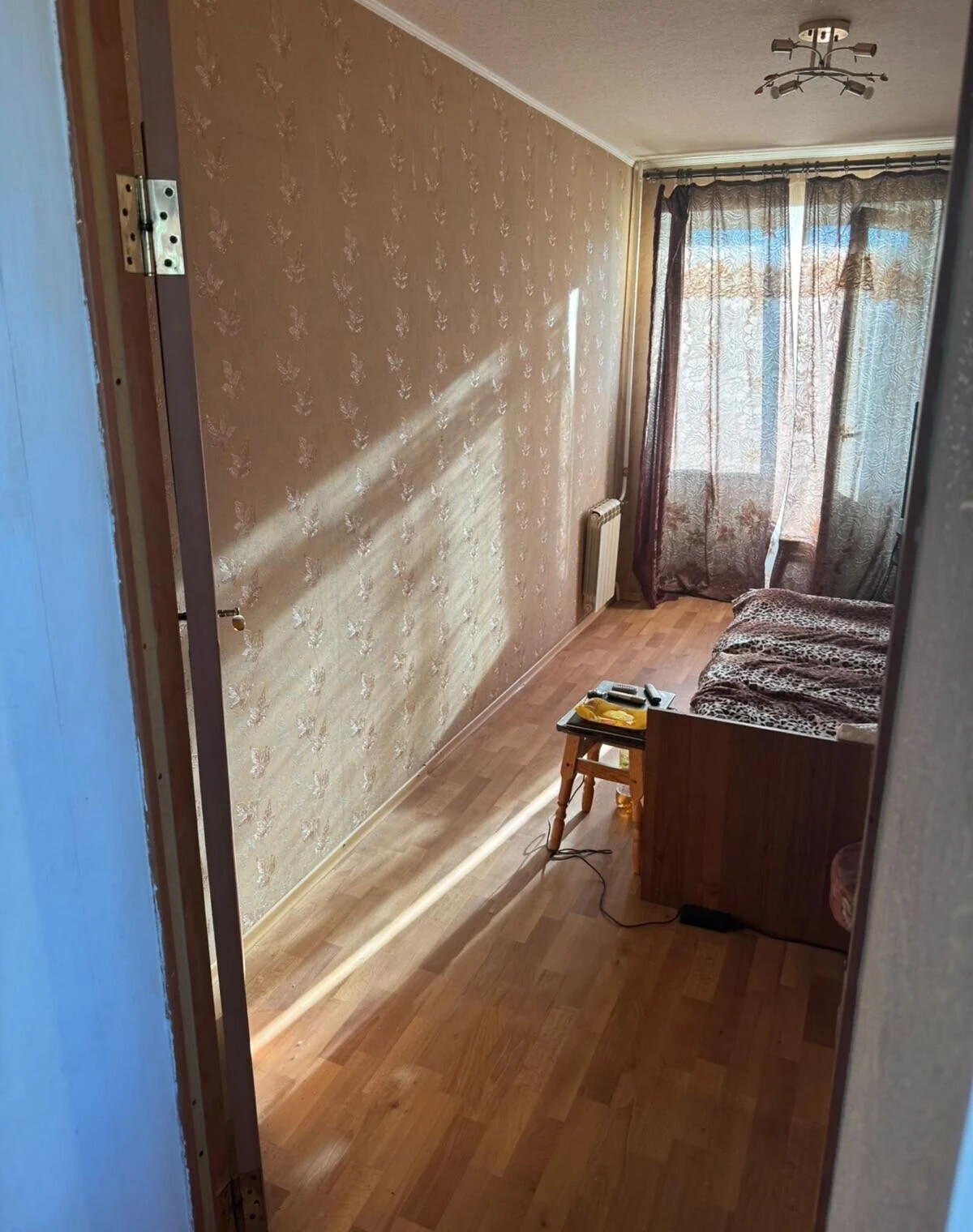 2-кімнатна квартира, Канів: цегляні стіни - фото 2