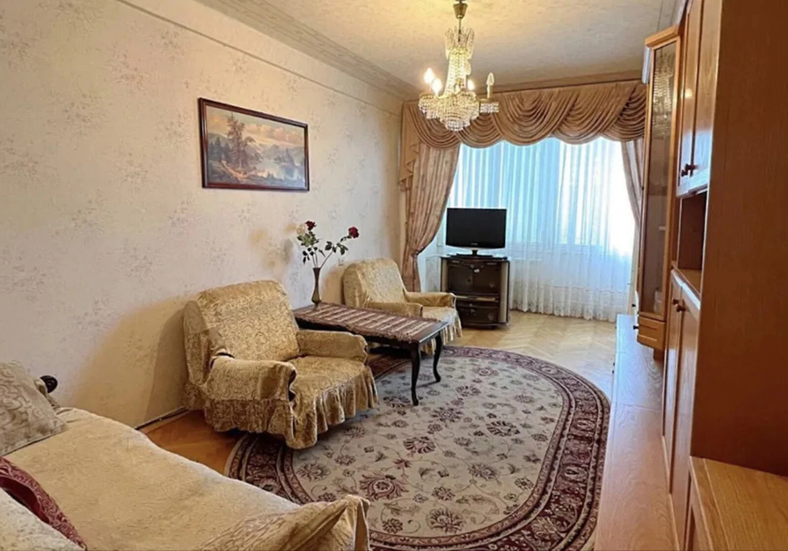 2-кімнатна квартира, Київ: вода, опалення та ліфт без світла - фото 1