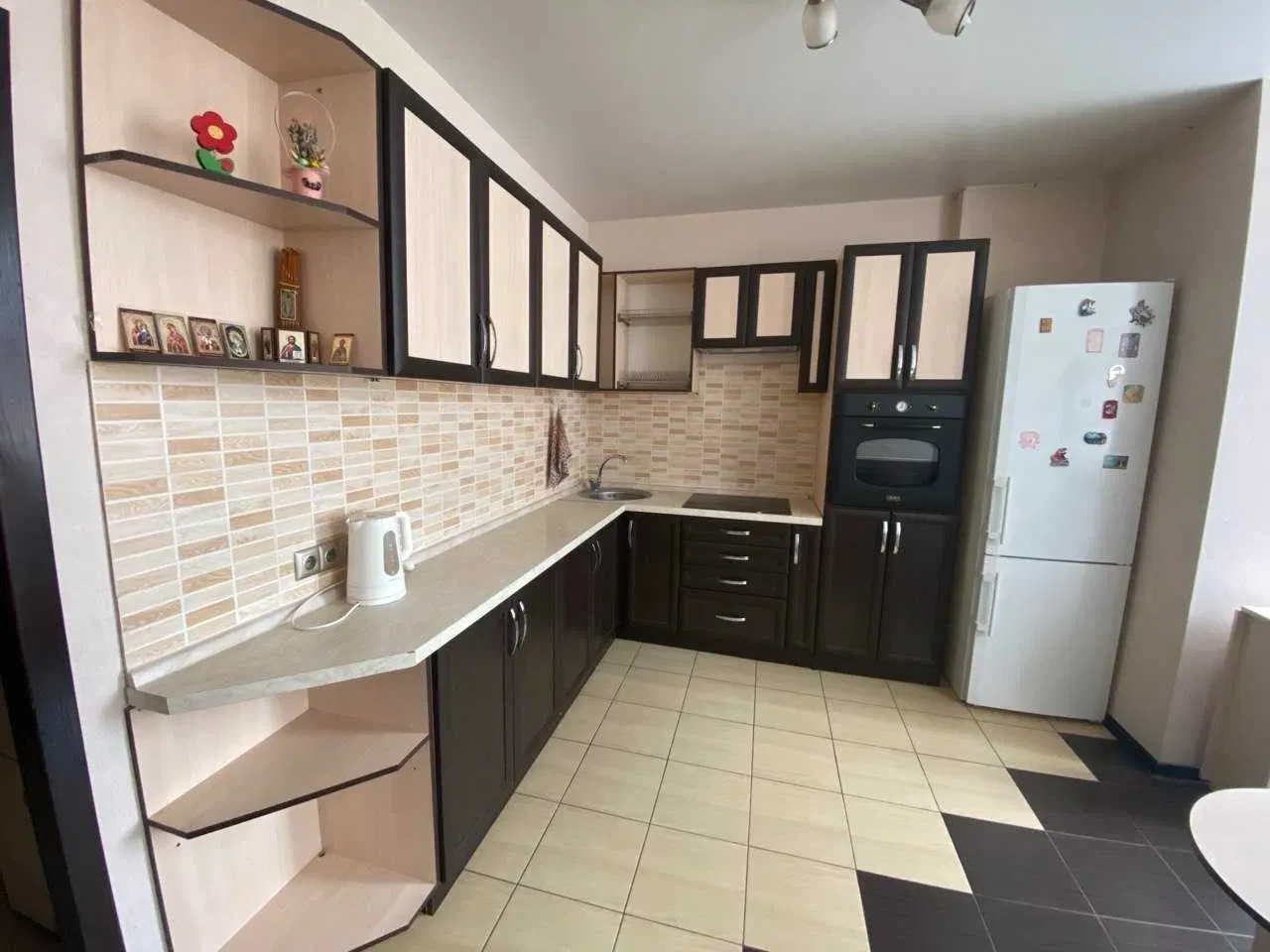 1-кімнатна квартира, Київський: кухня 15,5 м², генератор, гардеробна - фото 5