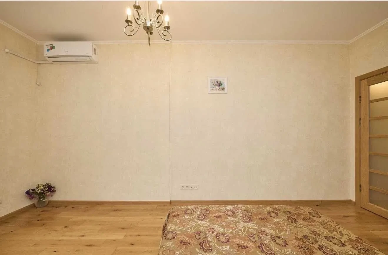1-кімнатна квартира у ЖК Лікоград 3: генератор, метро 15 хв - фото 3