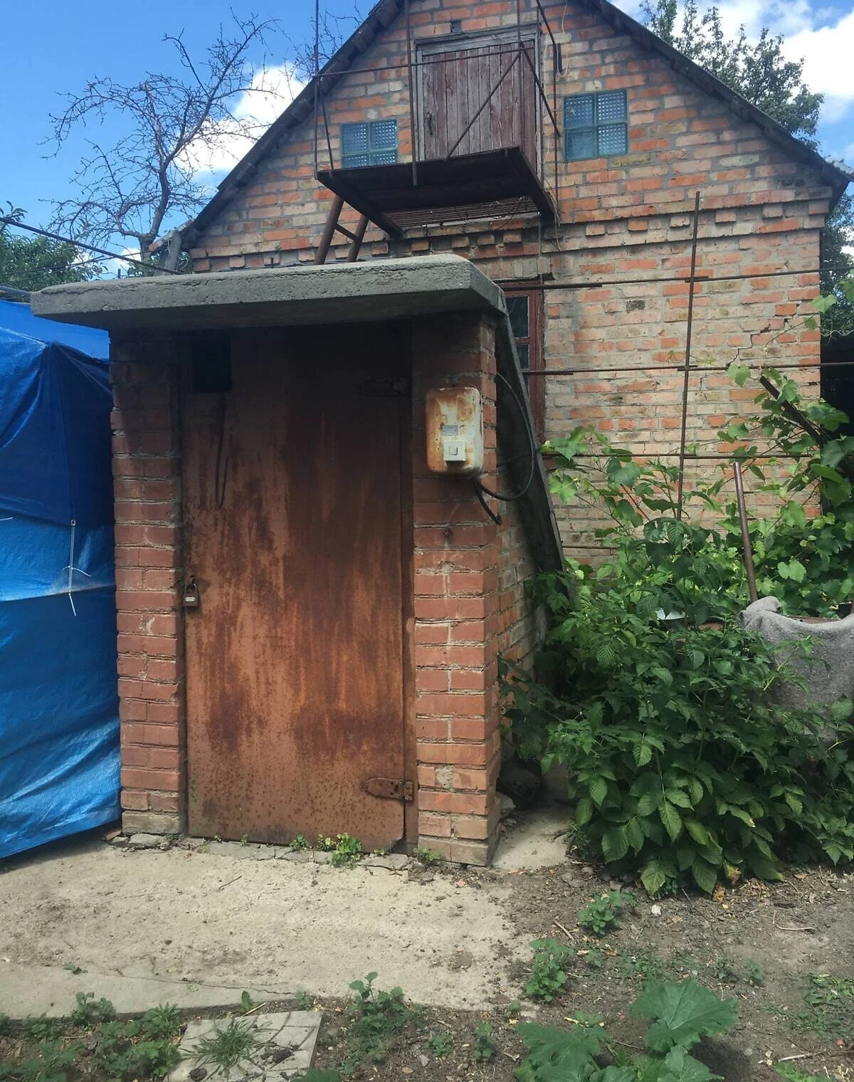 Дом, Умань: гараж, беседка, колодец, фото 5