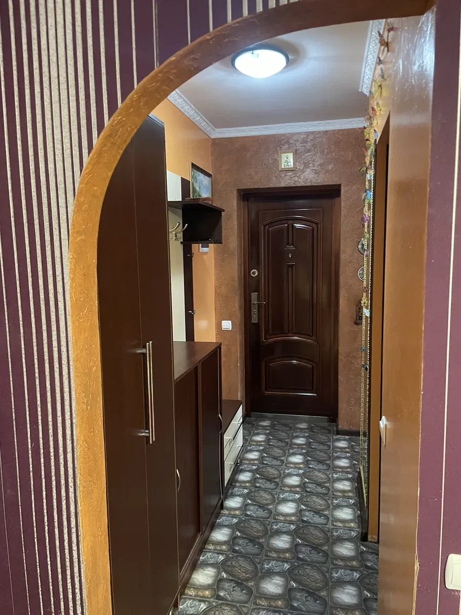 1-кімнатна квартира, Стара Вижівка: євроремонт, меблі та техніка - фото 1
