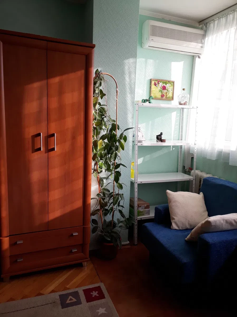 1-кімнатна квартира, Дніпровський: ремонт, метро за 10 хвилин, фото 5