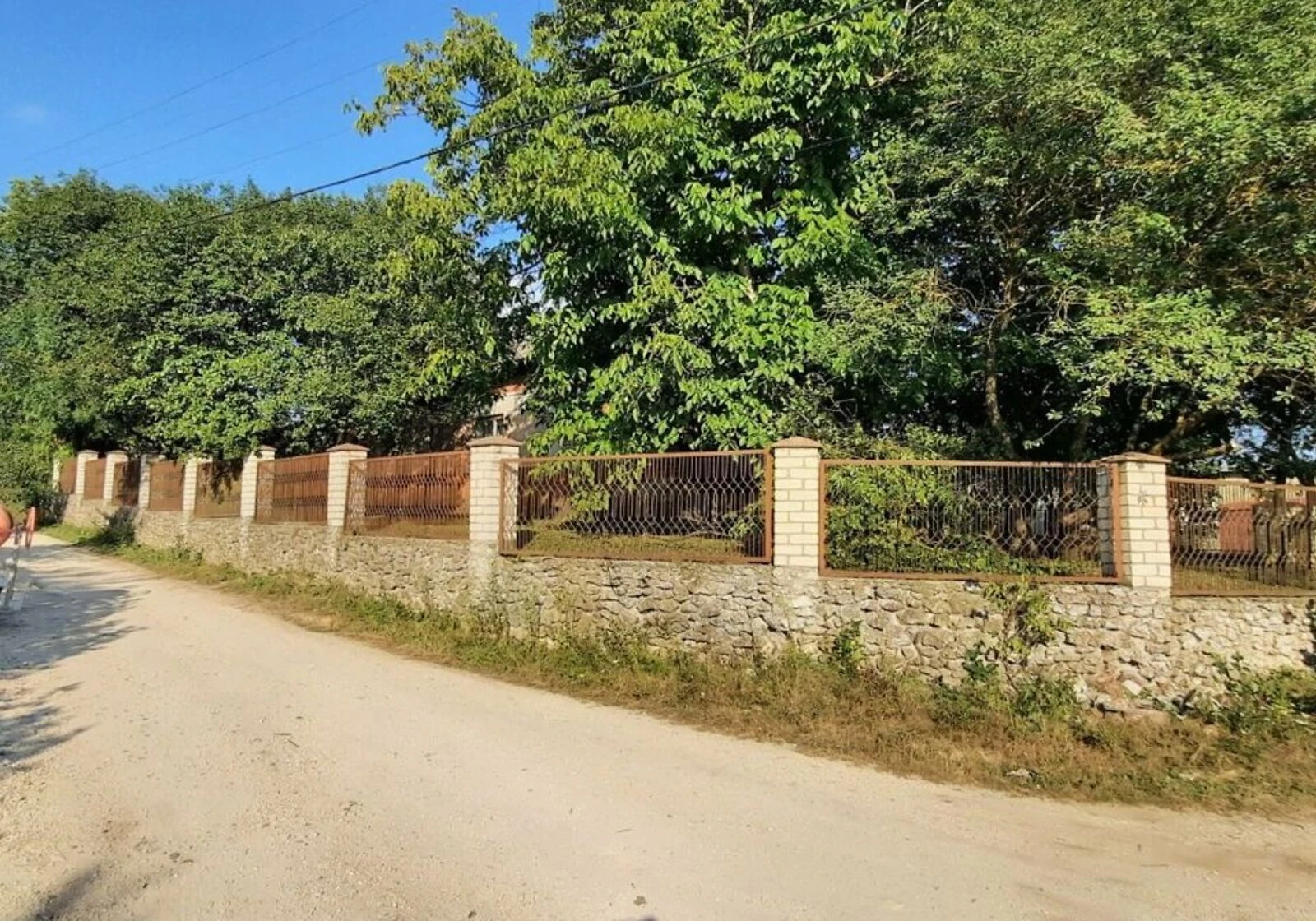 Будинок, Нижчі Луб'янки: 20 соток, цегляні стіни - фото 2