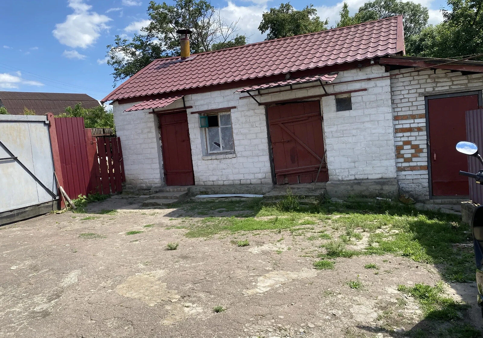 Будинок, Кролевець: веранда, літня кухня - фото 4