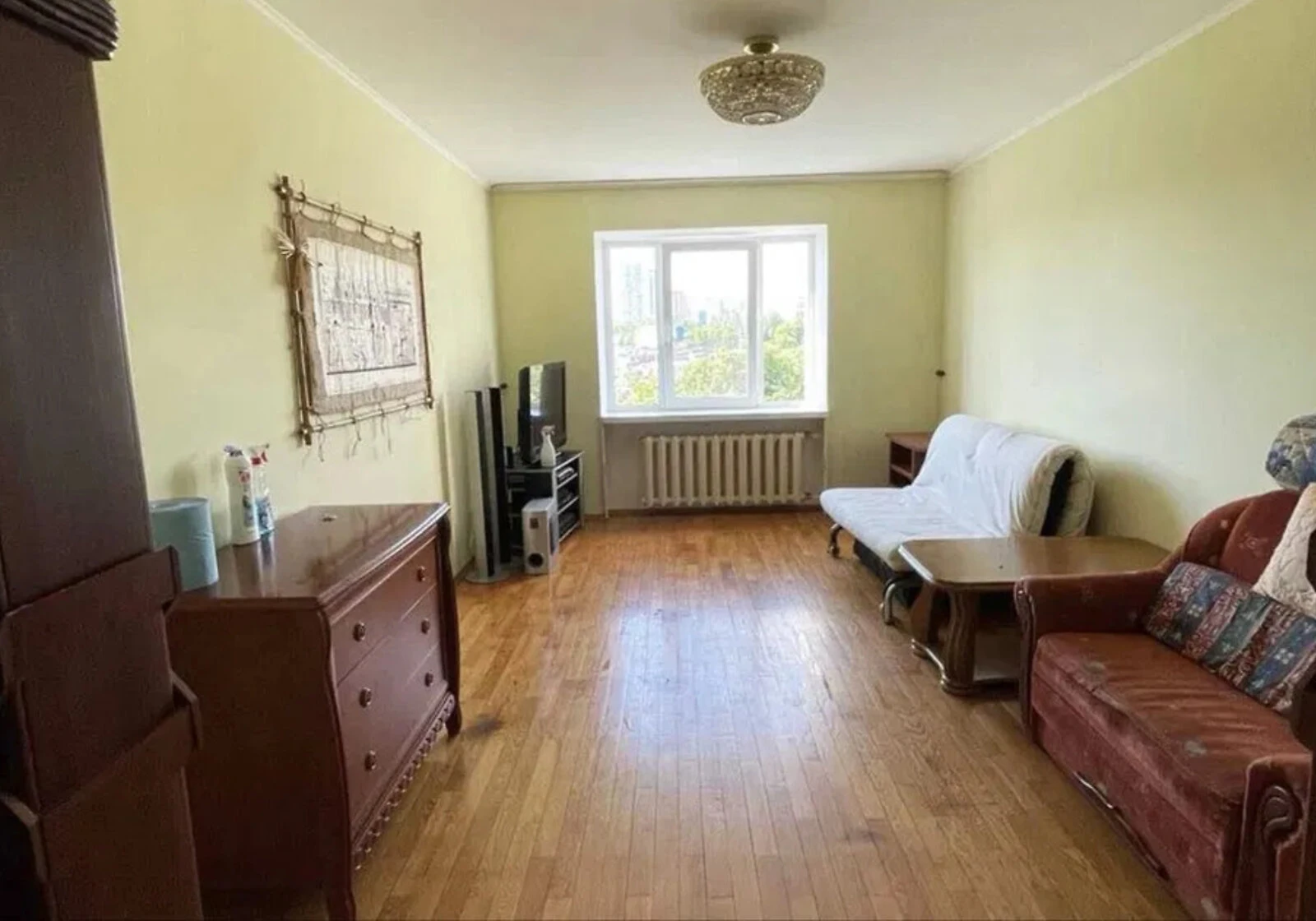 3-кімнатна квартира, Харківський Масив: євроремонт, два санвузли - фото 1