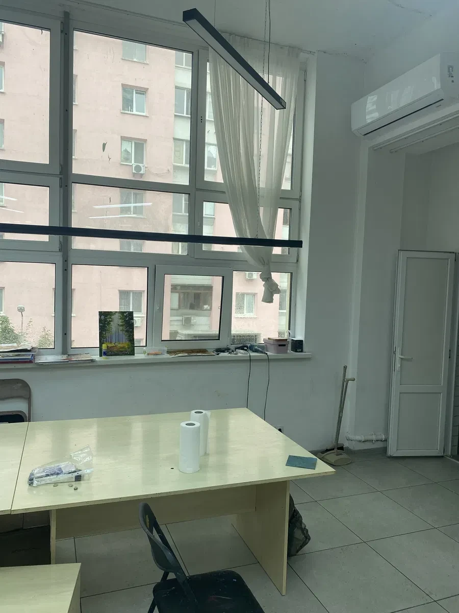 Приміщення, Деснянський: тепловий насос, власна вбиральня, фото 4