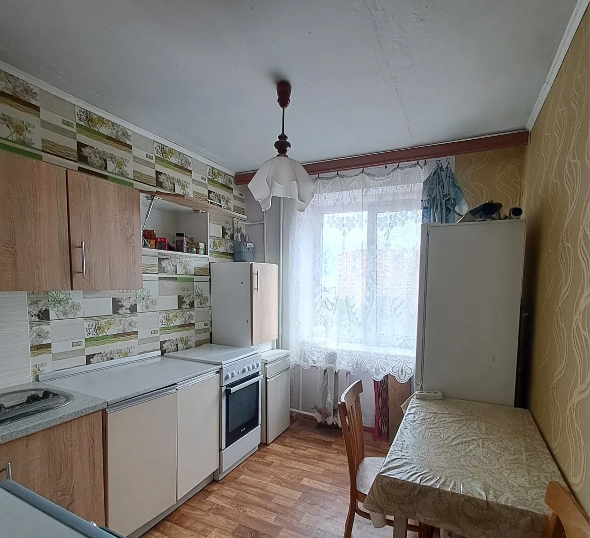 1-кімнатна квартира, Пересипський: кімната з альковом, біла цегла - фото 4