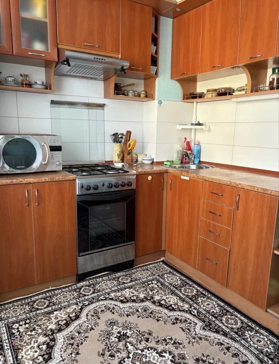 2-комнатная квартира, Черкасское: мебель и техника, вода 400 л - фото 3