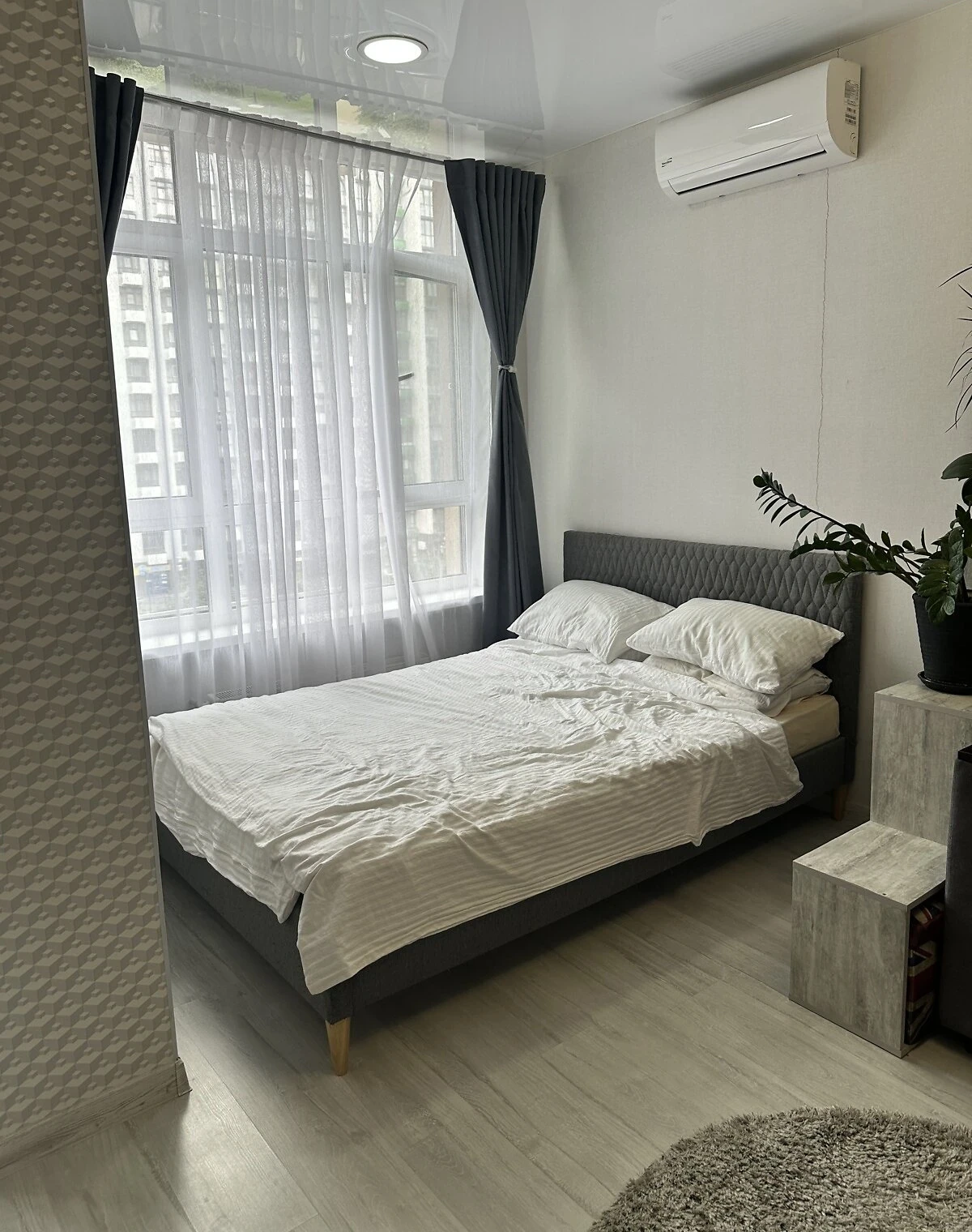 1-комнатная квартира, Подольский: кухня-студия, панорамные окна, фото 5
