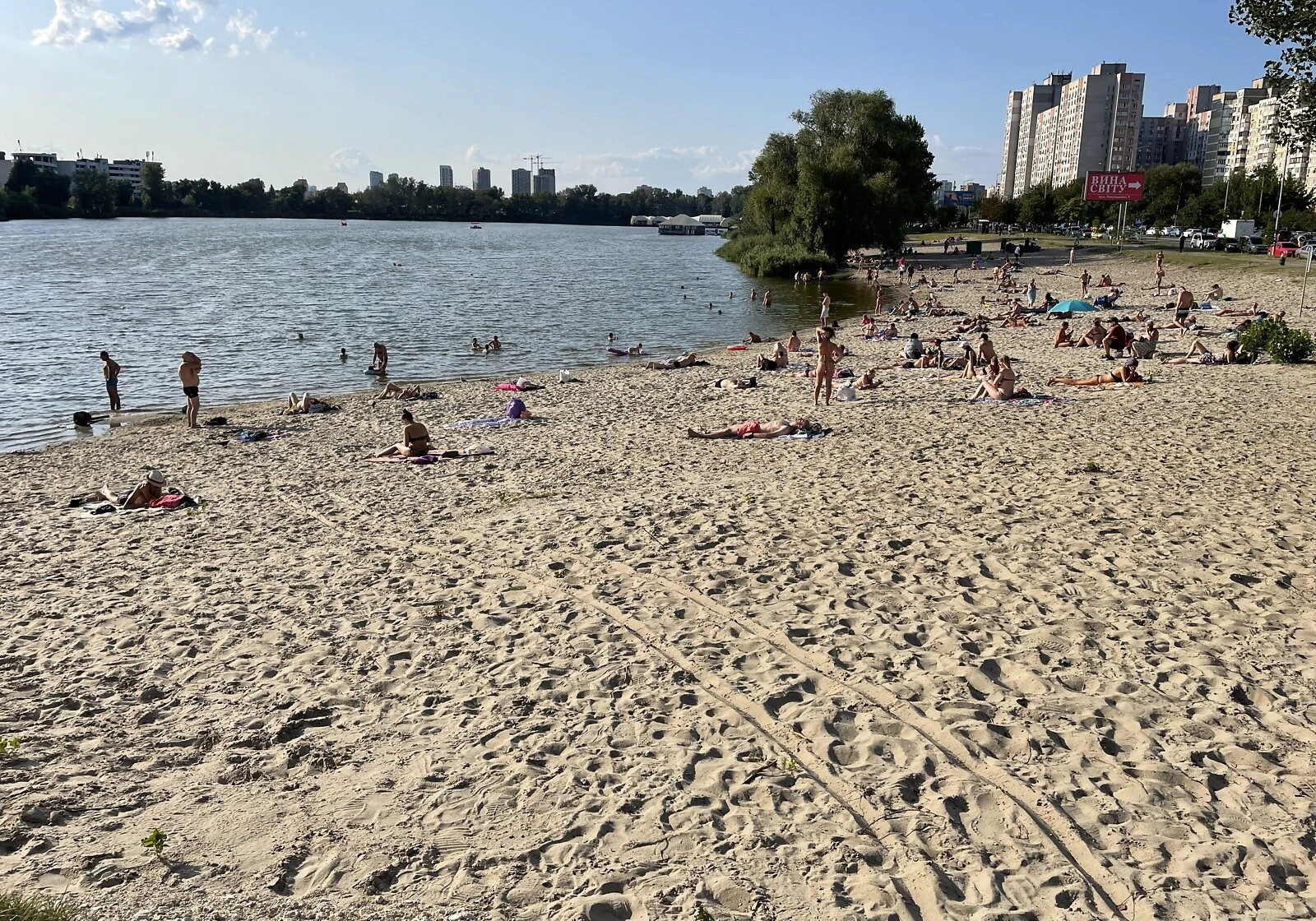 2-комнатная квартира, Харьковский массив: метро Харьковская, без ремонта, фото 5